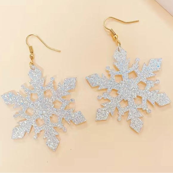Glitter snowflake earrings - Picture 2 of 4